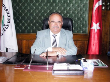 “Belediyemiz dimdik ayaktadır”