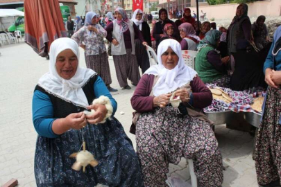Yaşlıların El Emeği Göz Nuru Çorapları