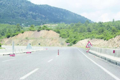 Korkuteli-Antalya Yolunda Dubalar Yenilendi