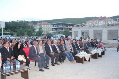 Hacı Ethem – Şerife Kavukcu’da Mezuniyet Coşkusu