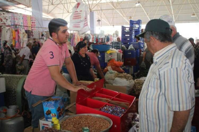 Pazarın gözdesi şeker tezgahları oldu