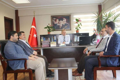 Saadet Tanrıkulu’nu ziyaret etti
