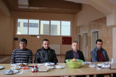 Tanrıkulu futbolculara moral verdi