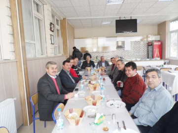 Kent Konseyine rakip oluyor
