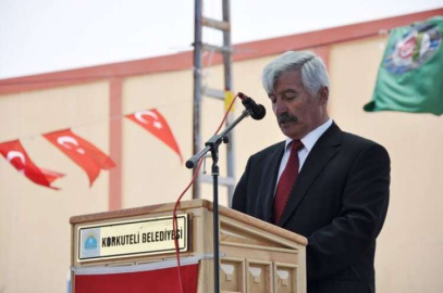 Uysal “Siyasetin içine girmek istemiyoruz”