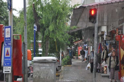 Yağmur hazırlıksız yakaladı