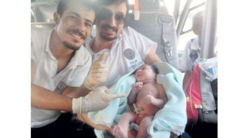 Helikopterde doğan  ilk bebek Reşat