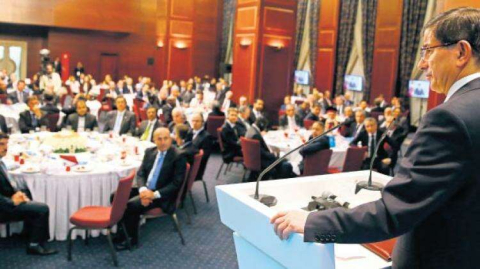 Siyasette blok kavramı çökmüştür