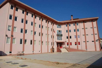 Hacı Ethem Şerife Anadolu Lisesi parmak ısırttı