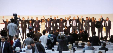 DAVUTOĞLU, ANTALYA ADAYLARINI TANITTI