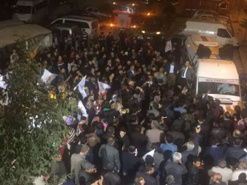 Ak Parti şov yaptı