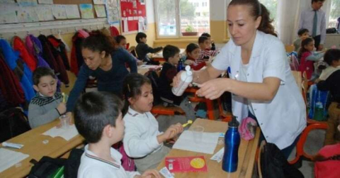 Osman Önal’da flor uygulaması yapıldı