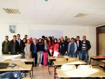 Bahçe Tarım Öğrencileri Öğretmenler Gününü unutmadı