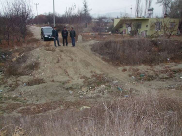 476. Sokak köprüsüne kavuştu