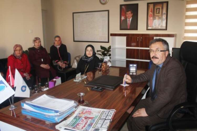 AK Kadınlar Bilgiç’i ziyaret etti