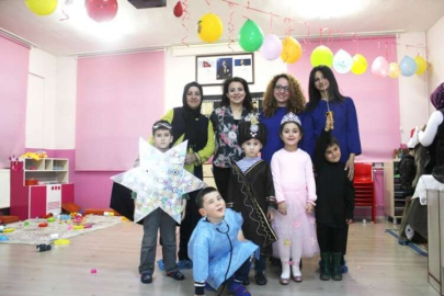 Balaban kostüm partisiyle büyüledi