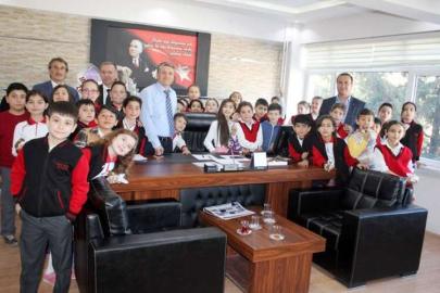 Minikler Karayel’i ziyaret etti