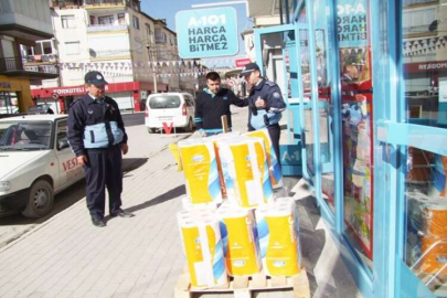 Kaldırımlarda düzenleme yapılıyor