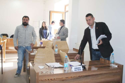 CHP Meclisi terk etti
