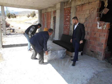  Yangın mağdurlarına eşya yardımı yapıldı