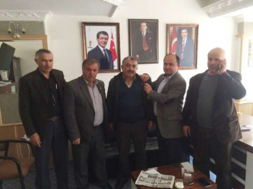 AK Parti de üye kaydı devam ediyor