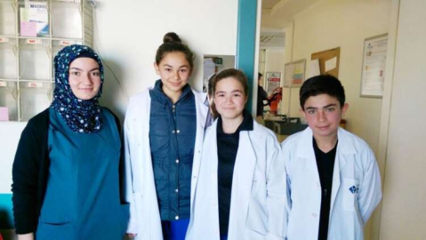 Öğrencilere mesleki seminer verildi
