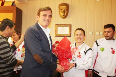 Erkış Avrupa Şampiyonu olmaya gidiyor