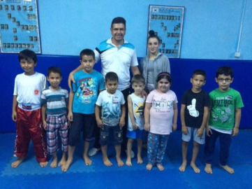  Kolan’dan minik sporculara ziyaret