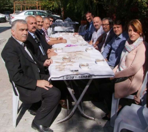 Giliğ ve Meclis üyeleri Aşure gününe katıldı