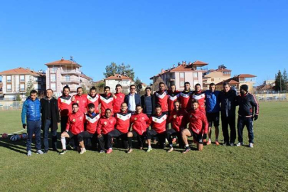 Küçükkavukçu’ dan yağmurluk desteği 