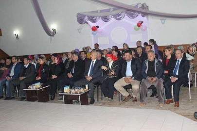 Umut engelliler gününü kutladı