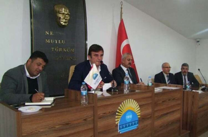 Gökce Muhtarlarla buluştu