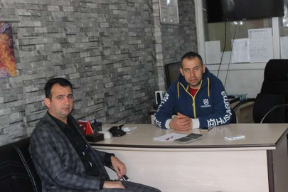 Sucu Korkuteli’nde  matbaaları ziyaret etti