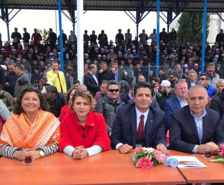 CHP güreşlere katıldı