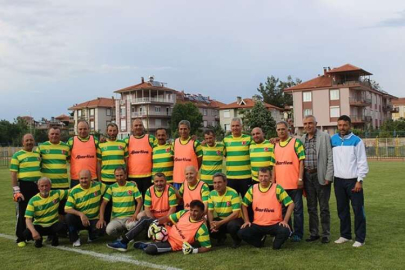 Futbolun yaşlı kurtları sahaya indi