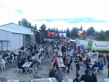 Ak Parti Danışma meclisini iftarla yaptı