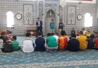 YAZ SPOR OKULLARI CAMİLERDE DE  TANITILMAYA BAŞLANDI