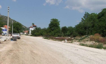 ASAT çalışmasında tahrip olan yollar yapılıyor
