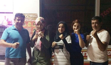 Kick Boks takımı Niğde’ye gitti