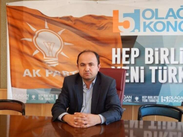 “Ak Parti 15 senedir her seçimi onların kafalarına geçiriyor”