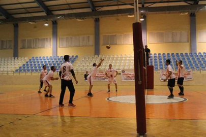 Kurumlara arası voleybol  turnuvası devam ediyor