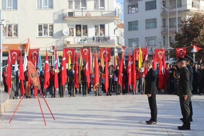 Özlemle andık