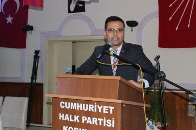“Siyaset çöplüğüne giden Davutoğlu”