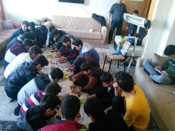 Ağaroğlu “ Merkezimize gençleri bekliyoruz” 