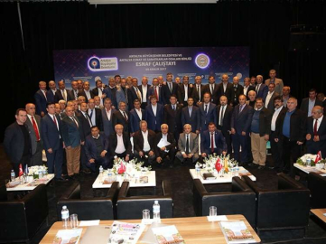  Oda başkanları esnaf çalıştayına katıldı
