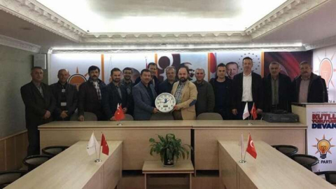 Esnaf Odası partileri ziyaret etti