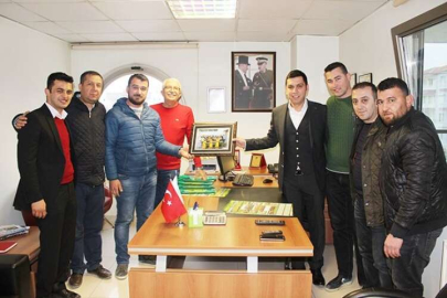Korkutelispor’dan yaşama anlamlı hediye