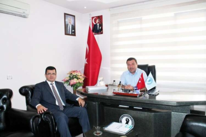 Özbek’e ziyaretçi akını