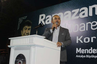Büyükşehir iftar yemeği düzenledi