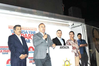 AK Parti seçim ofisinin  açılışını Çavuşoğlu yaptı